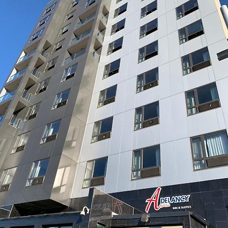 Astoria Delancy Inn & Suites New York Bagian luar foto