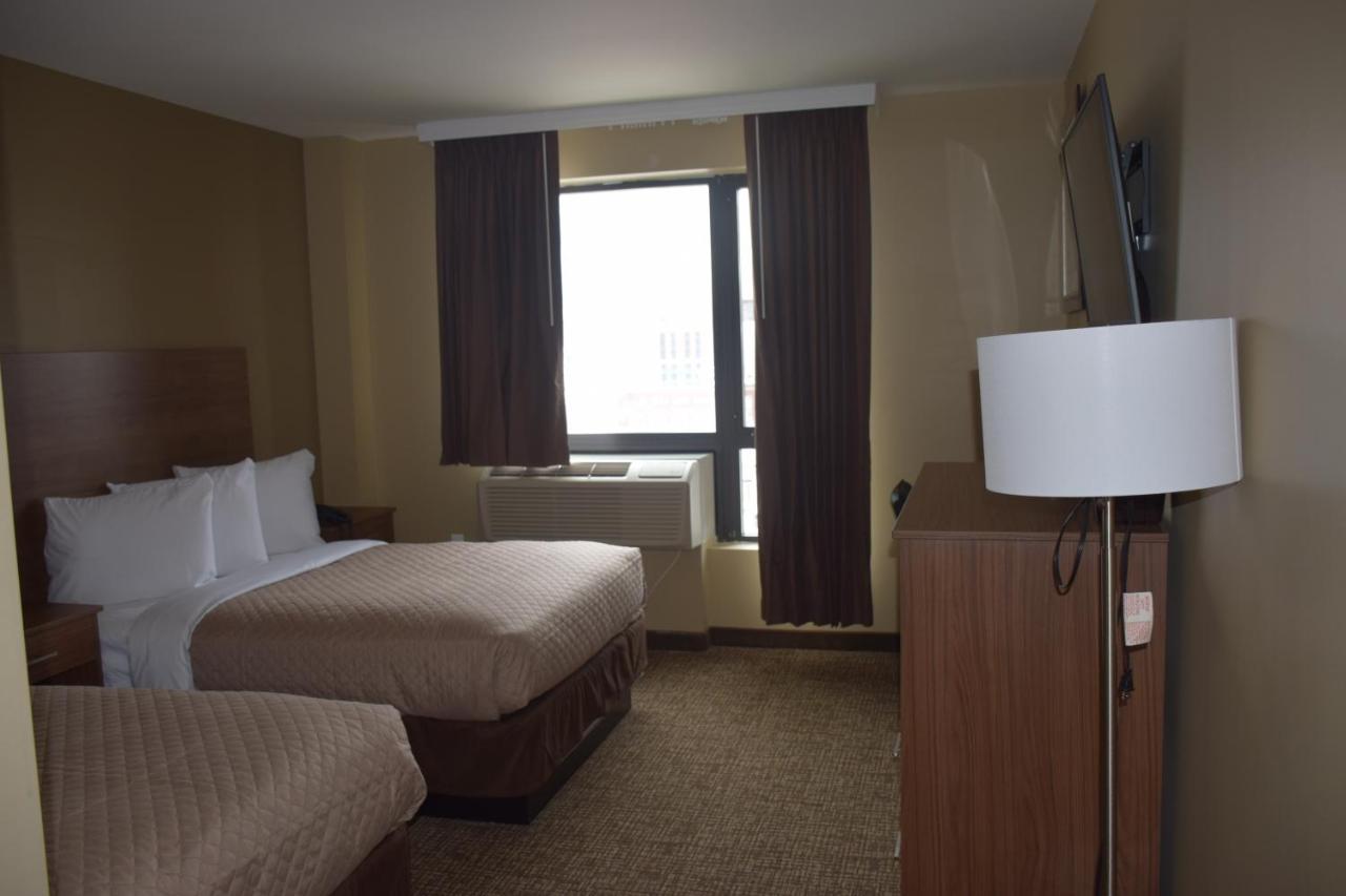 Astoria Delancy Inn & Suites New York Bagian luar foto