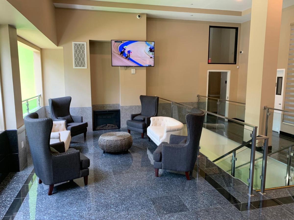 Astoria Delancy Inn & Suites New York Bagian luar foto